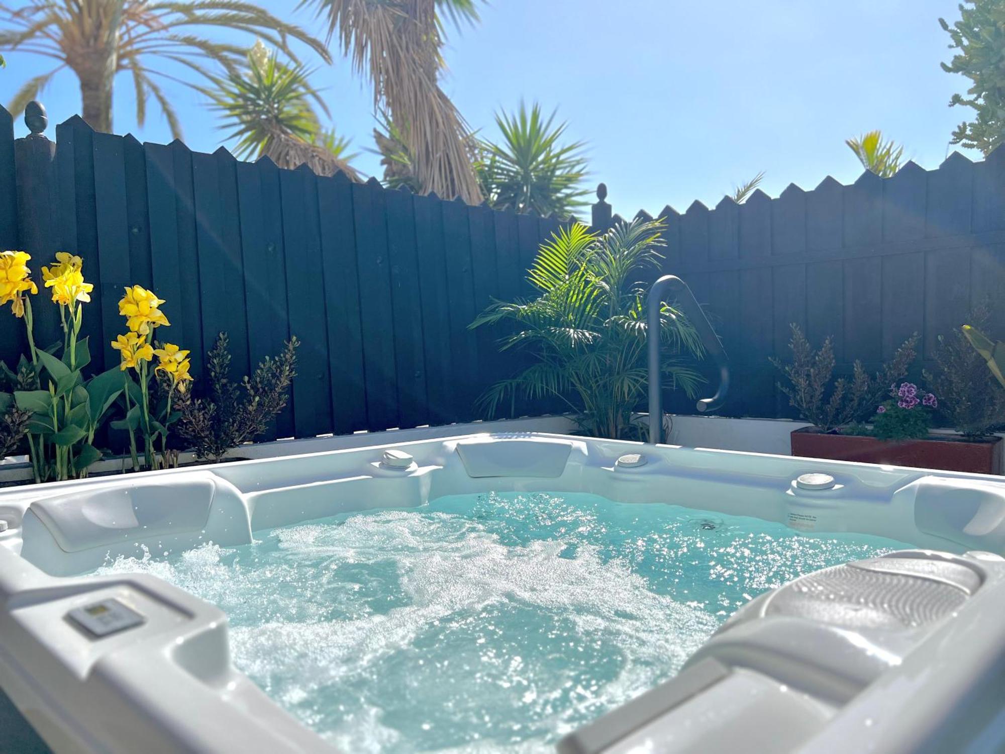 Oasis Beach Holiday Home With Jacuzzi Playa del Inglés Zewnętrze zdjęcie