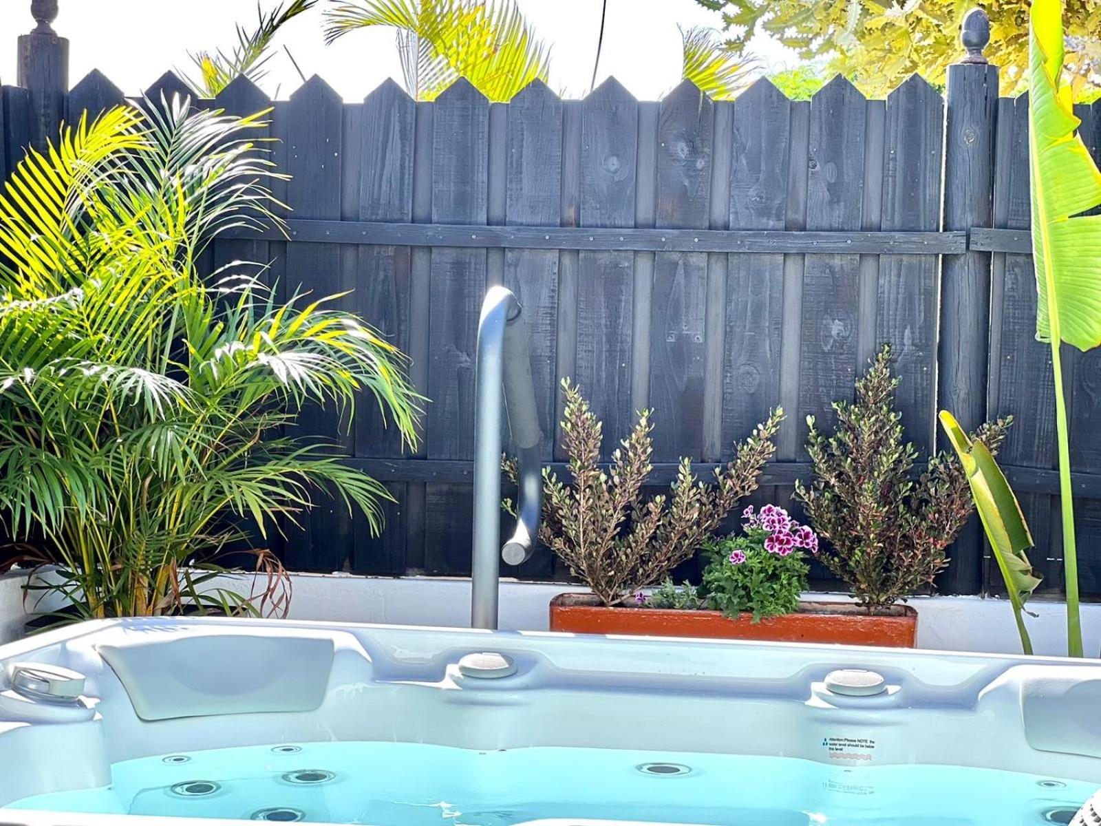 Oasis Beach Holiday Home With Jacuzzi Playa del Inglés Zewnętrze zdjęcie