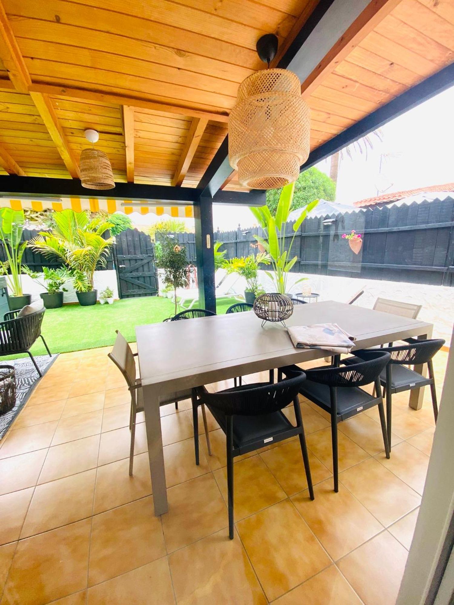 Oasis Beach Holiday Home With Jacuzzi Playa del Inglés Zewnętrze zdjęcie